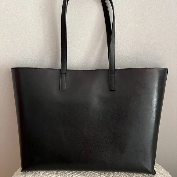 SAINT LAURENT BLACK LEATHER PERFORATED LOGO LARGE TOTE - Picture 9 of 15